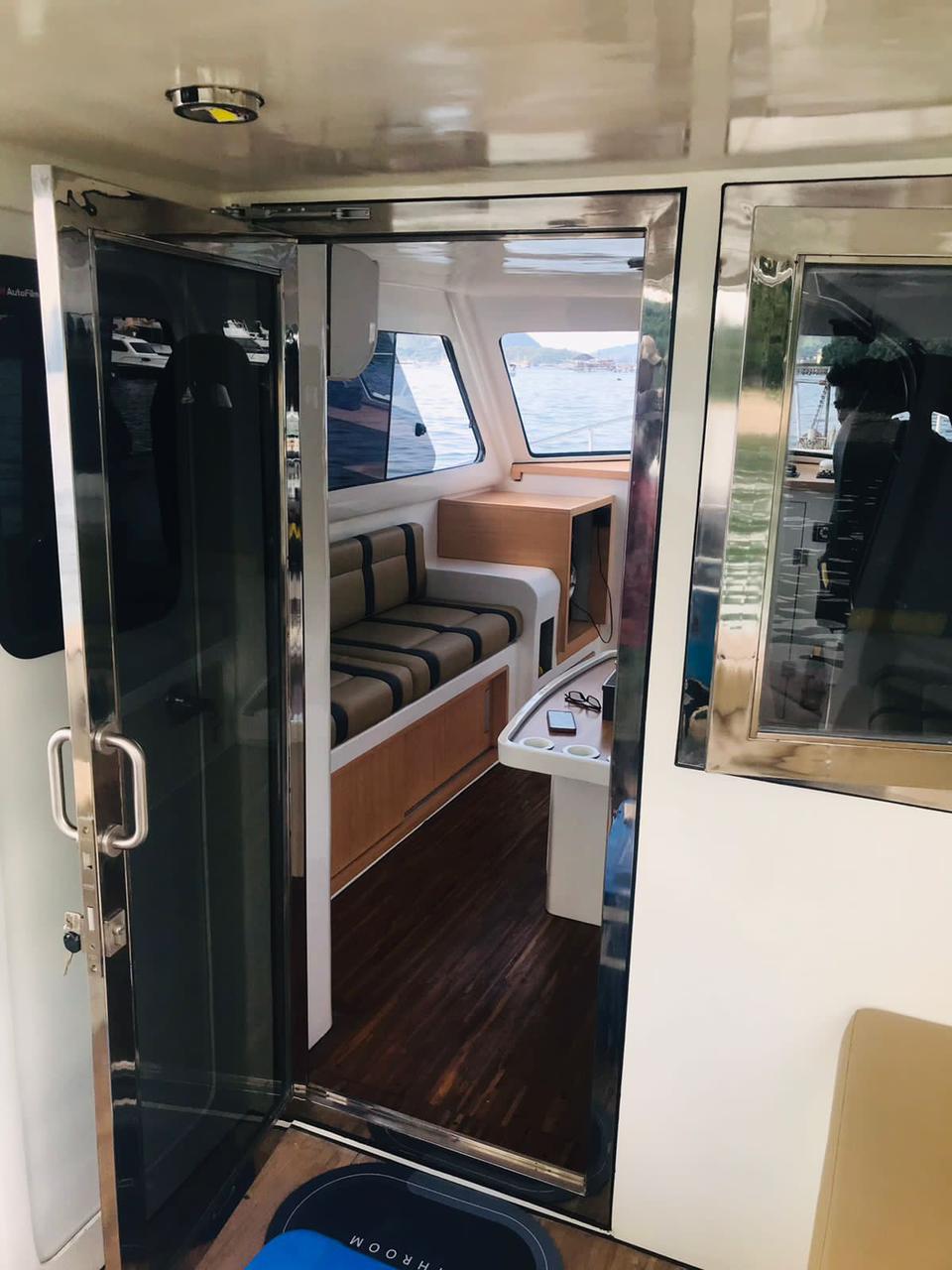 Boat charter Labuan Bajo