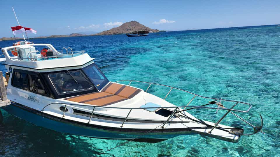 Speedboat and sea in Komodo area